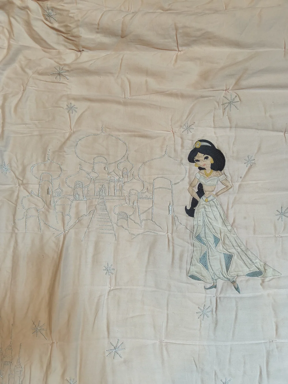Pottery Barn Kids Full Size Princess Emboridered Comforter + 2 Pillowcases - Picture 3 of 9